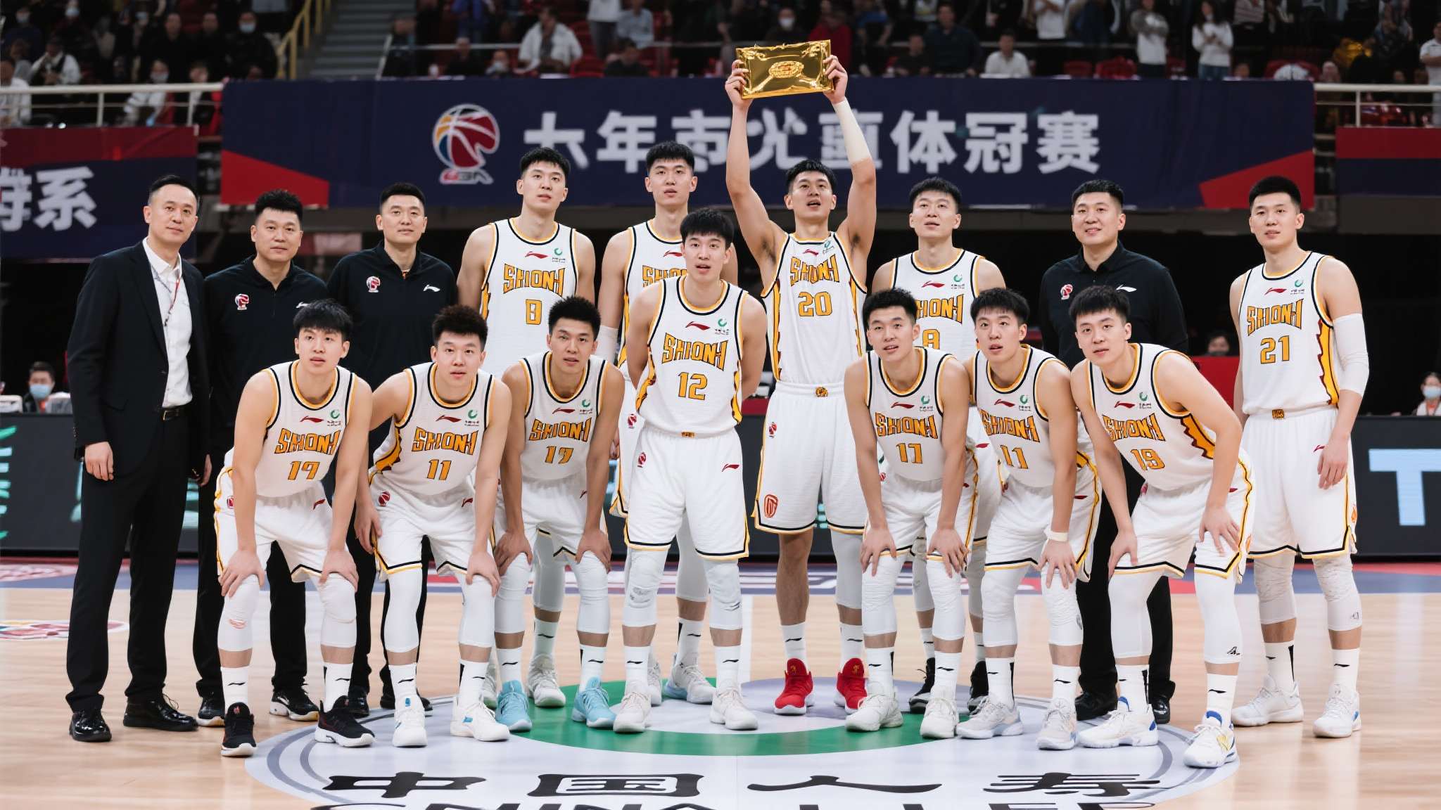 胡金秋17+11 布朗19+5 广厦客胜山西 卫冕冠军杀回浙江 张宁13分 胡金秋17+11 布朗19+5 广厦客胜山西 卫冕冠军杀回浙江 张宁13分